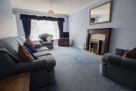 Catherston Close, Frome, Image 3