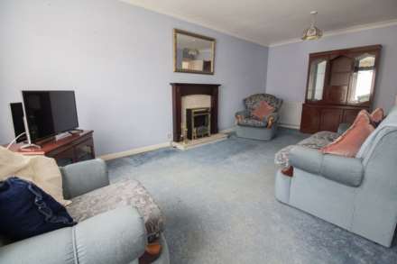 Catherston Close, Frome, Image 4