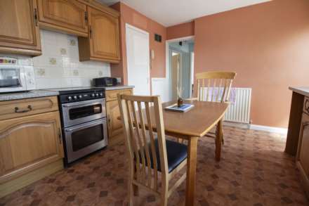 Catherston Close, Frome, Image 5