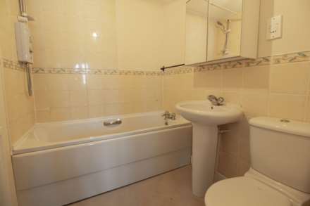 Kersey Court, Frome, Image 9