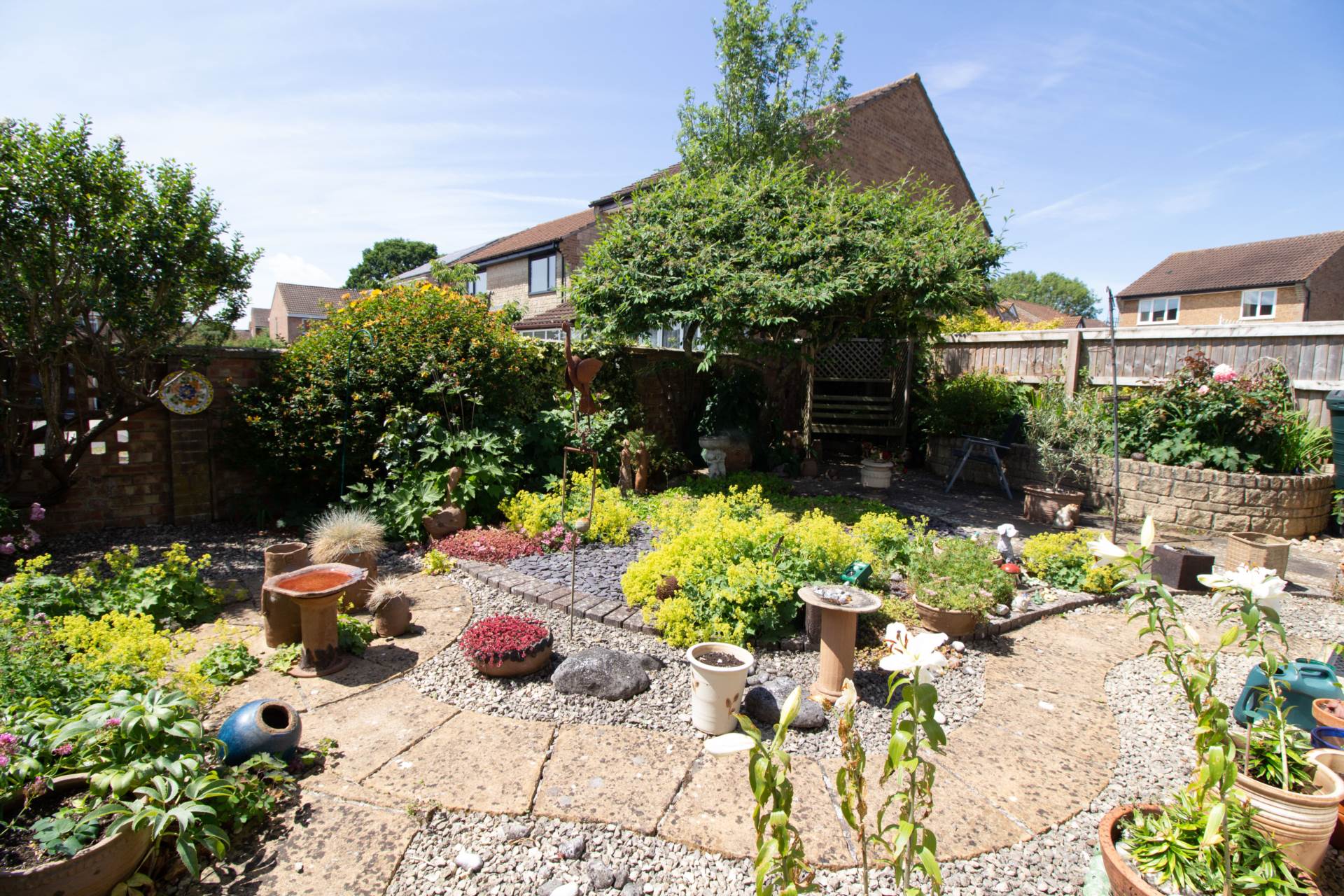 Magnolia Close, Frome, Image 2