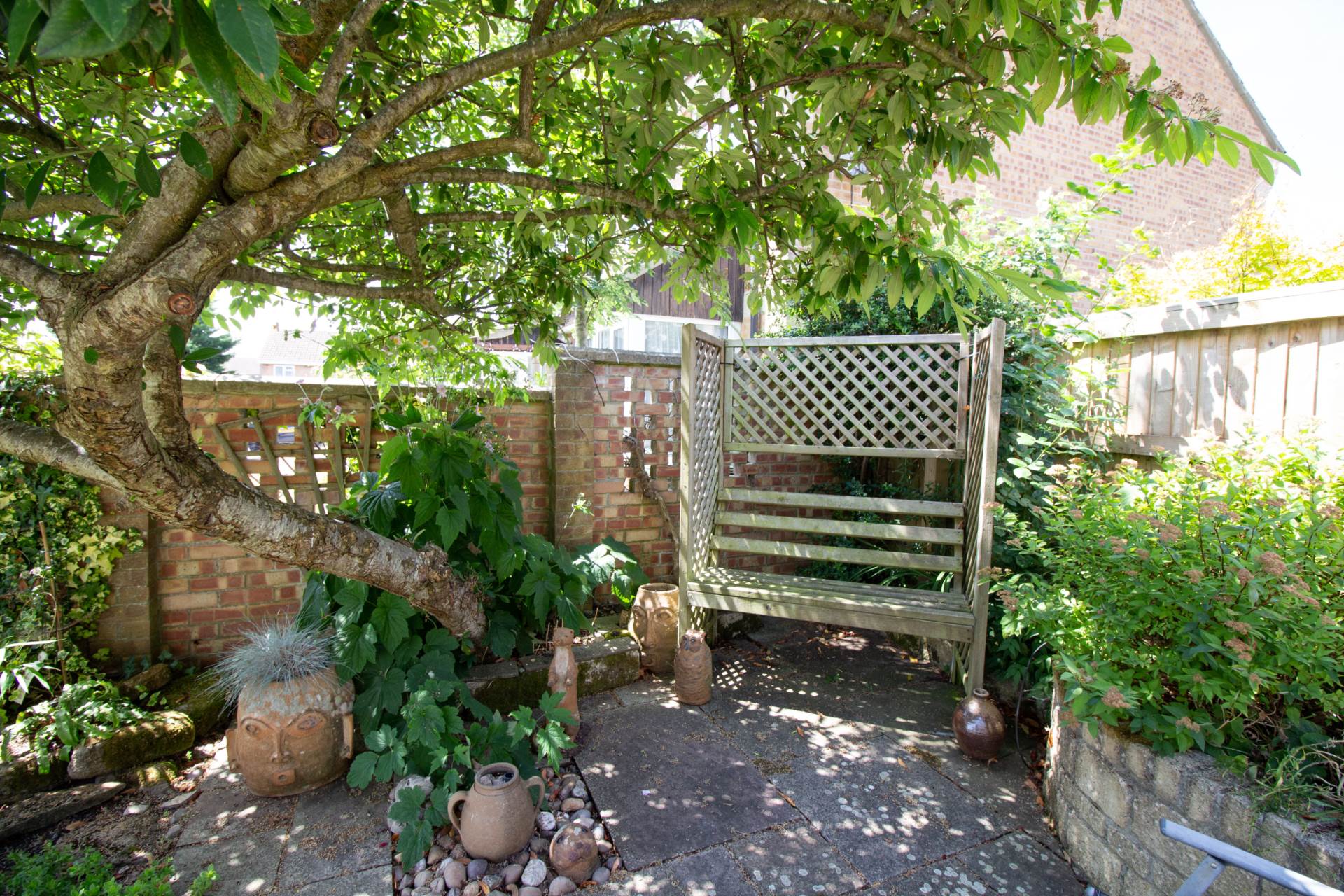Magnolia Close, Frome, Image 3