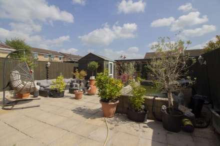 Bartlett Close, Frome, Image 2