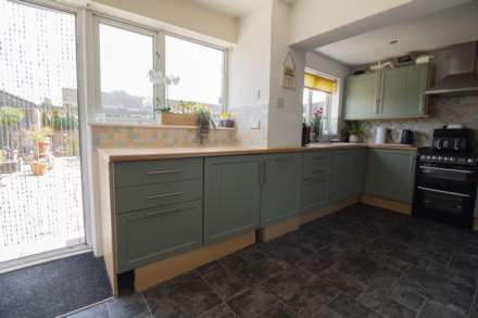 Bartlett Close, Frome, Image 8