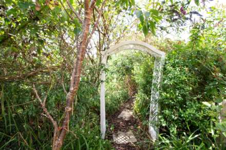 Waverley Close, Frome, Image 12