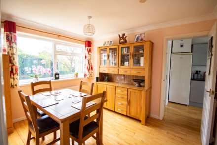 Waverley Close, Frome, Image 15