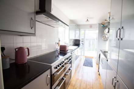 Waverley Close, Frome, Image 16