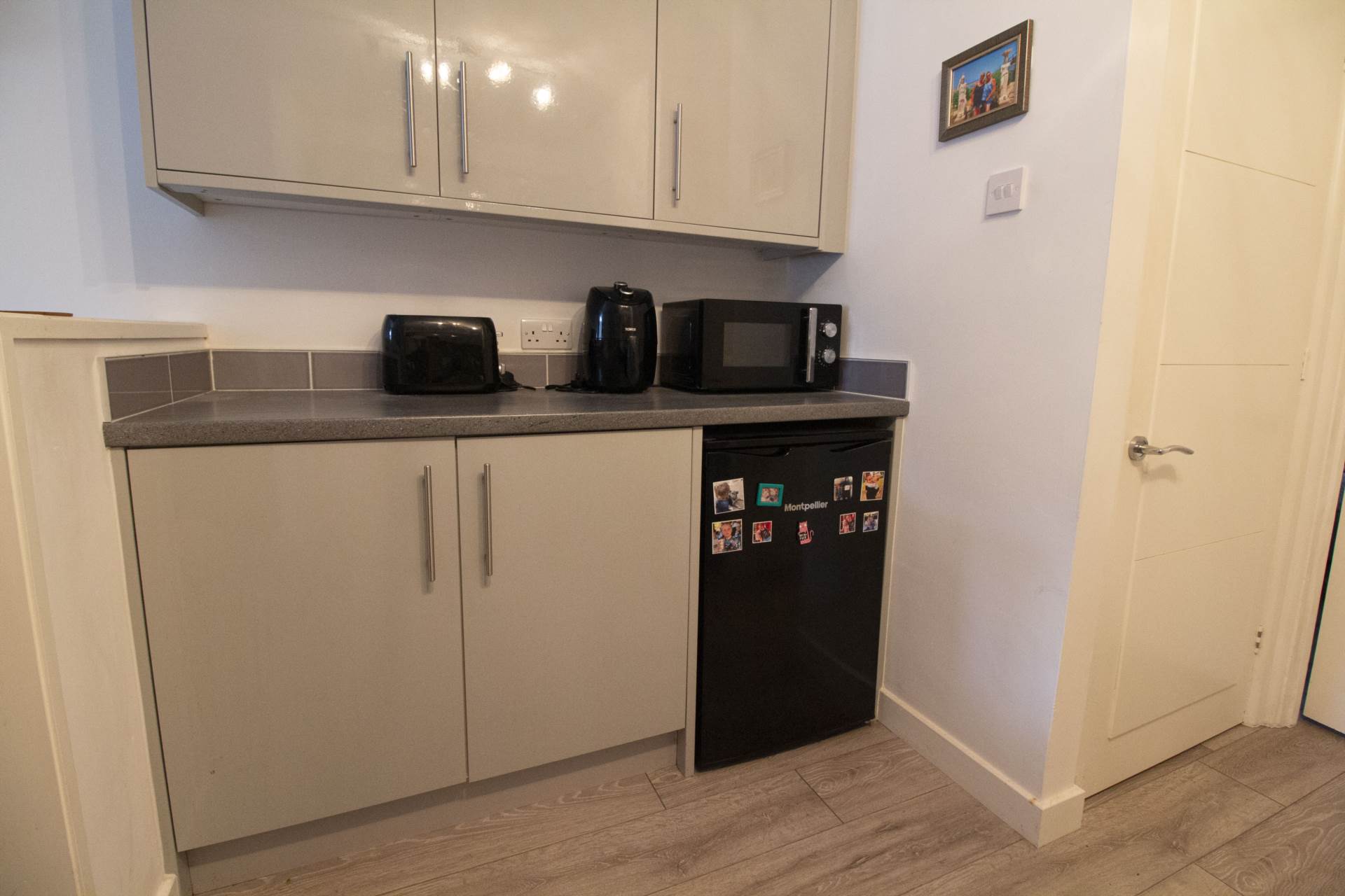 Vallis Court, Frome, Image 7