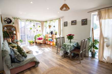 Caxton Road, Frome, Image 2