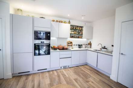 Caxton Road, Frome, Image 5