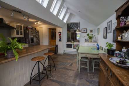 Avenue Road, Frome, Image 15