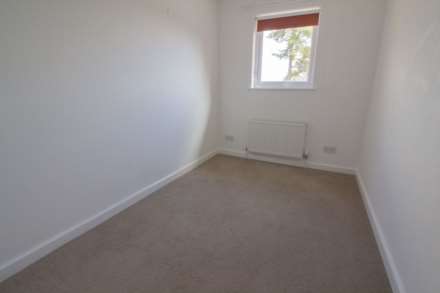 Knightstone Heights, Frome, Image 10