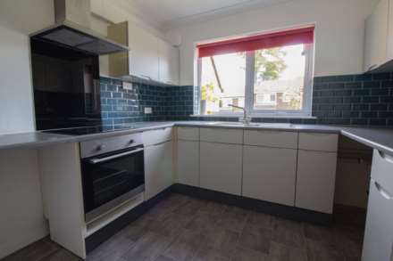 Knightstone Heights, Frome, Image 3