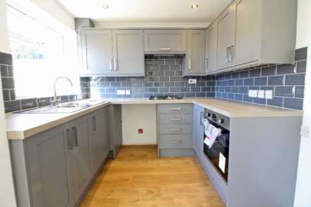 Farley Close, Frome, Image 4