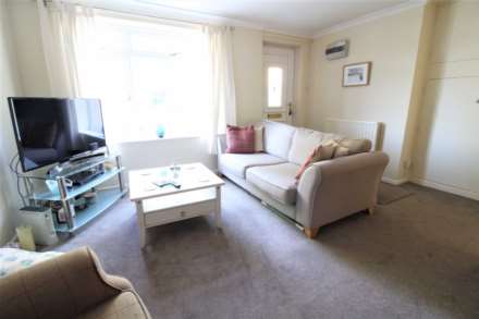 Orchard Close, Warminster, Image 2