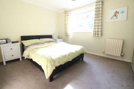 Orchard Close, Warminster, Image 6