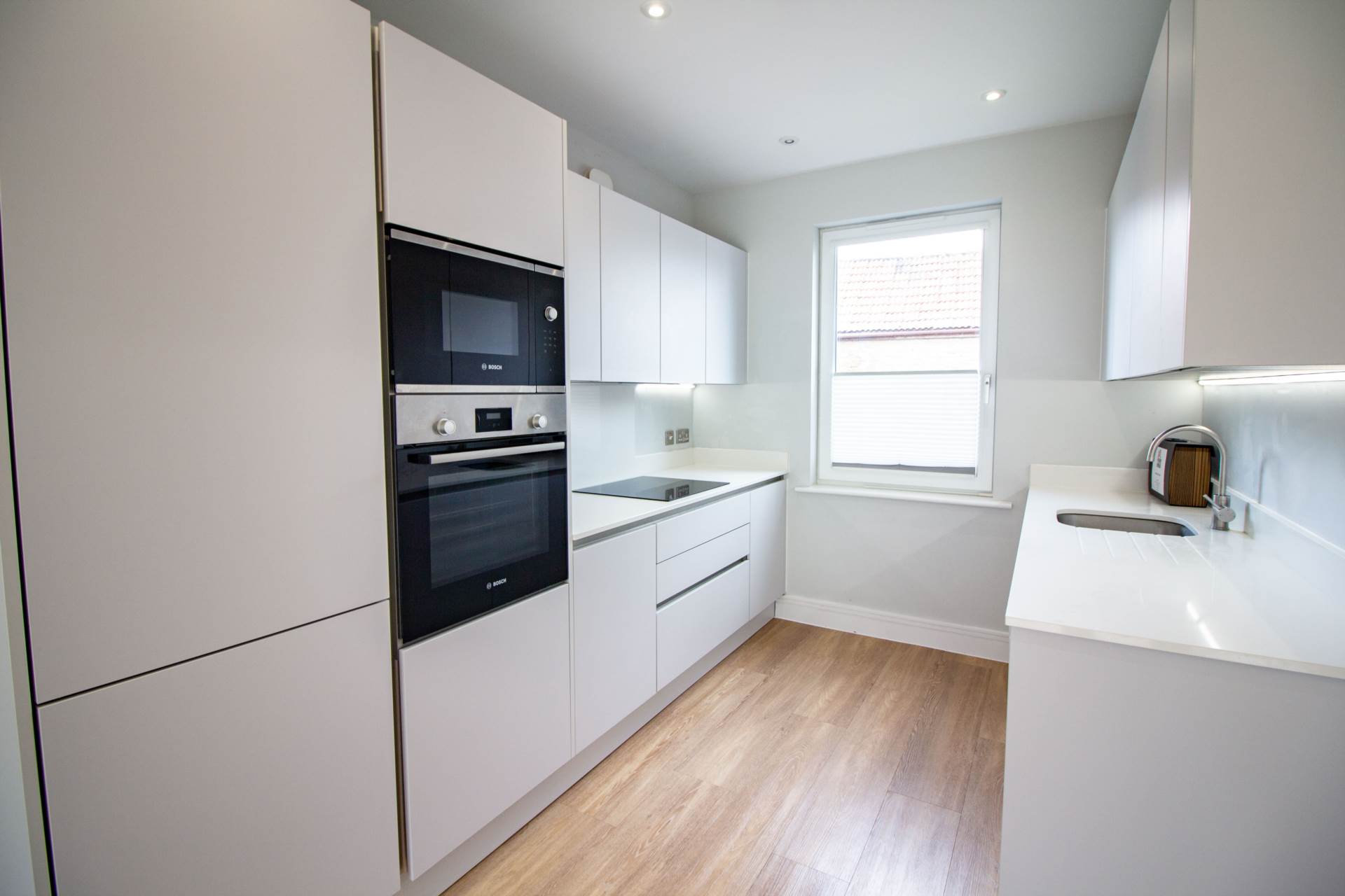 Caxton Road, Frome, Image 4