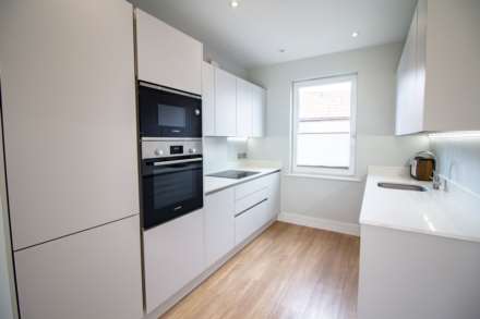 Caxton Road, Frome, Image 4