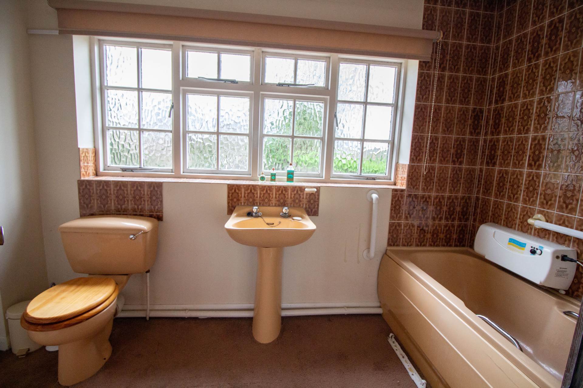 Walnut Close, Rode, Image 12