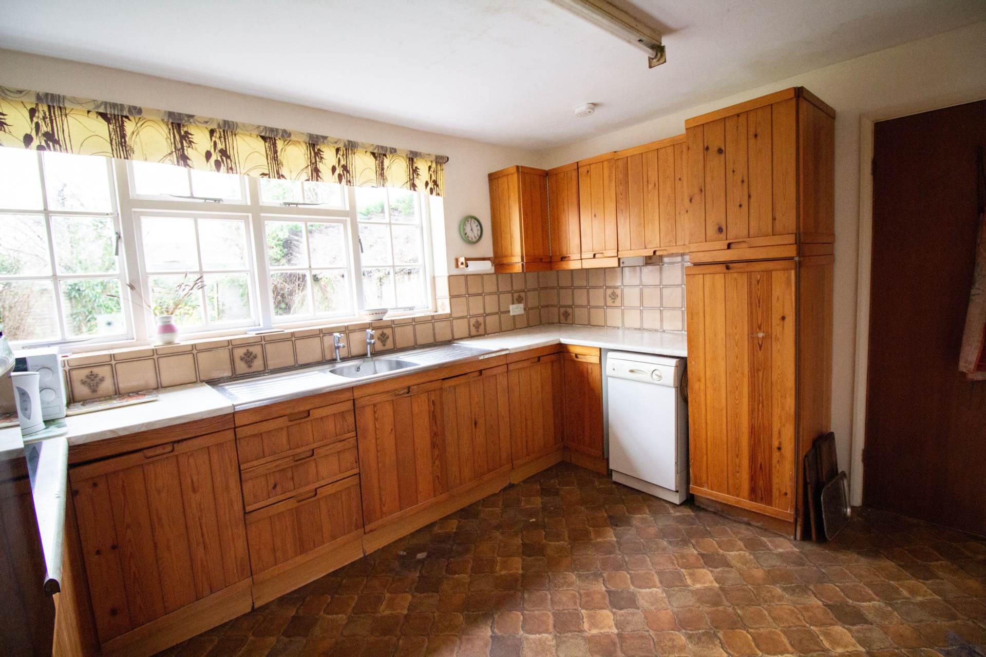 Walnut Close, Rode, Image 9