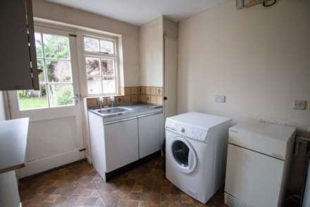 Walnut Close, Rode, Image 10