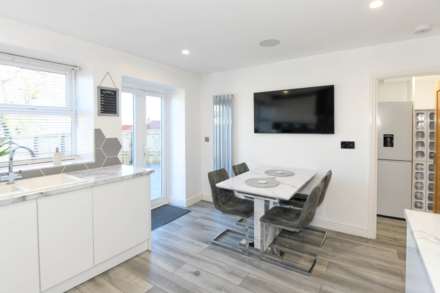 Vallis Road, Frome, Image 9