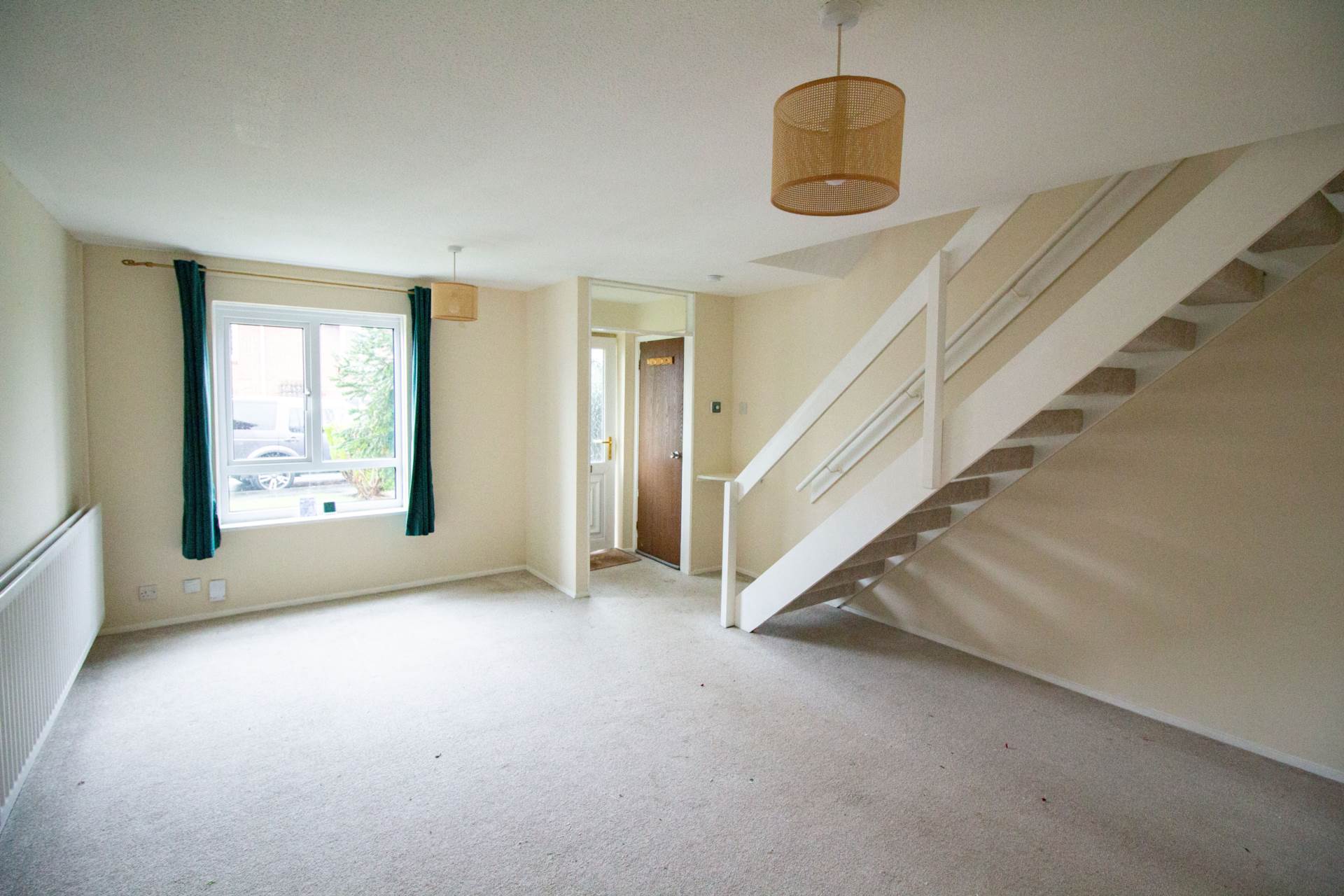 Laburnum Close, Frome, Image 2