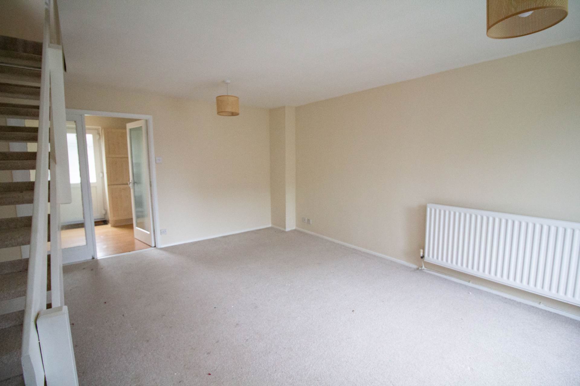 Laburnum Close, Frome, Image 3