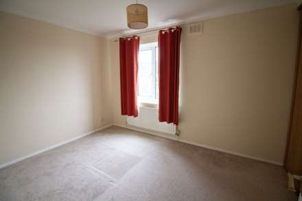 Laburnum Close, Frome, Image 6