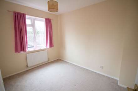 Laburnum Close, Frome, Image 7