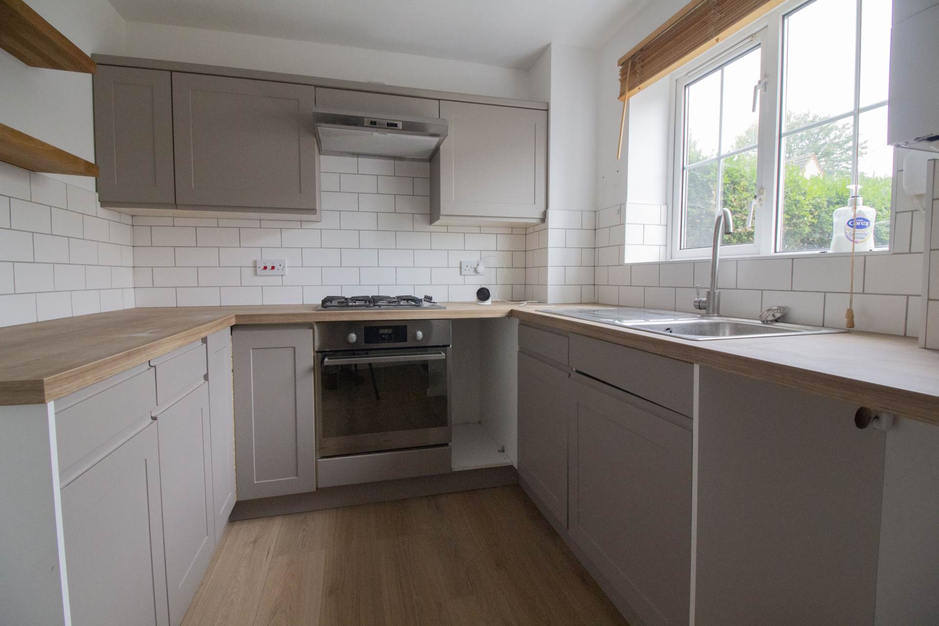 Cabell Court, Frome, Image 2