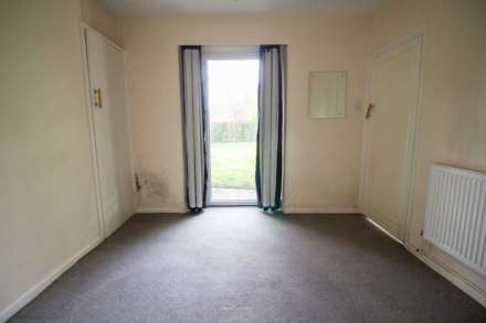 Langham Place, Rode, Image 6