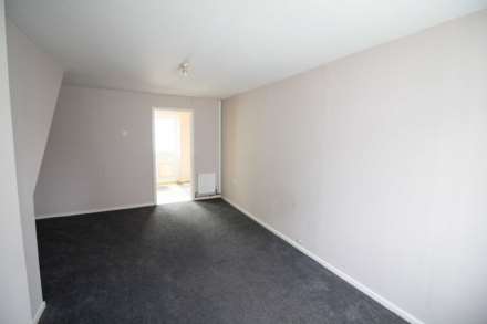 Chaffinch Avenue, Frome, Image 2