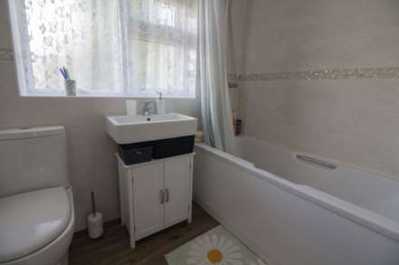 Critchill Grove, Frome, Image 12