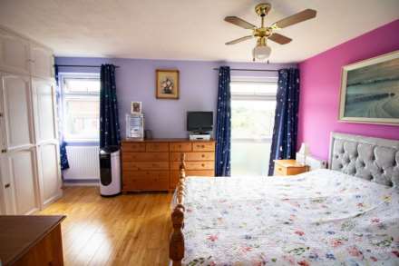 Waverley Close, Frome, Image 7