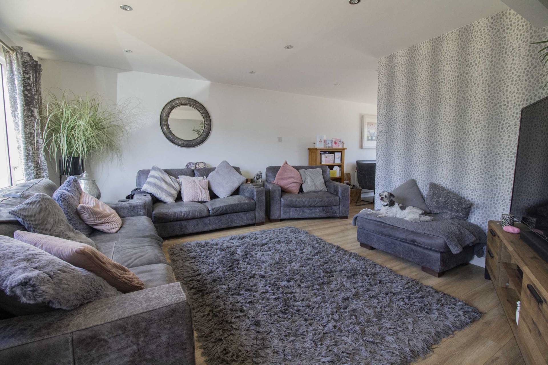 Bartlett Close, Frome, Image 2