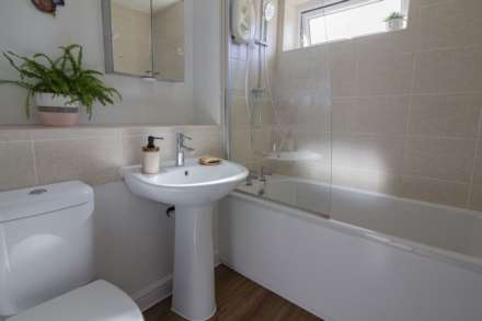 Rowan Court, Frome, Image 11