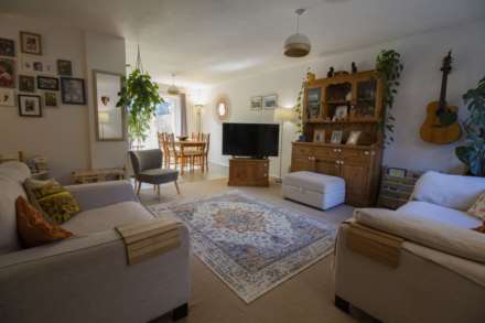 Rowan Court, Frome, Image 2