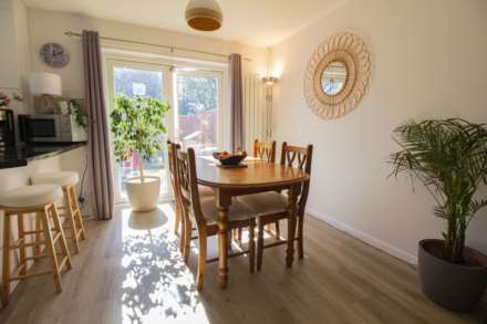 Rowan Court, Frome, Image 3