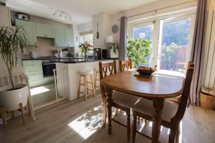 Rowan Court, Frome, Image 4