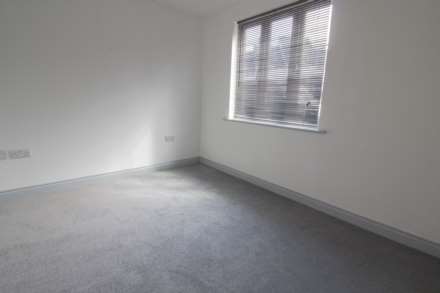 Ellworthy Court, Frome, Image 9