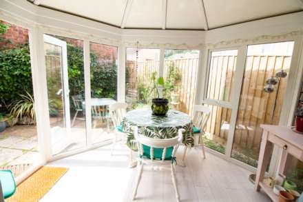 Delta Court, Frome, Image 5