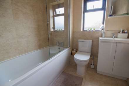 Croscombe Gardens, Frome, Image 9