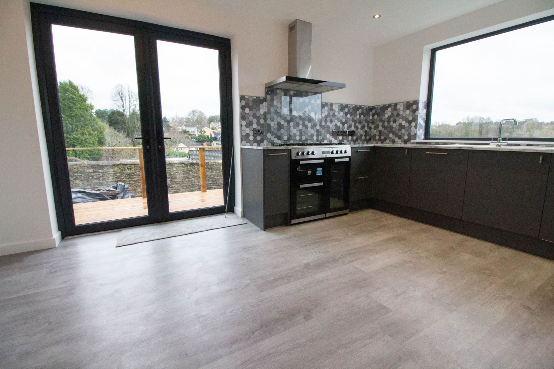 Lewis Crescent, Frome, Image 5