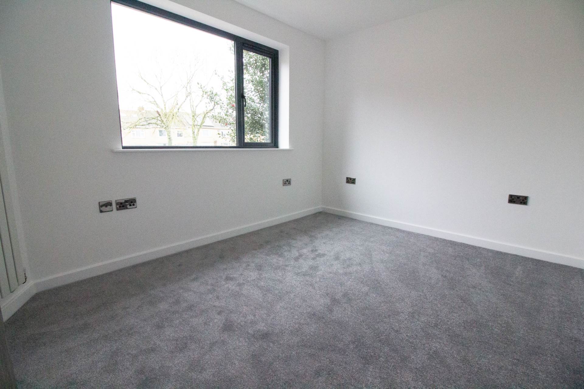 Lewis Crescent, Frome, Image 8