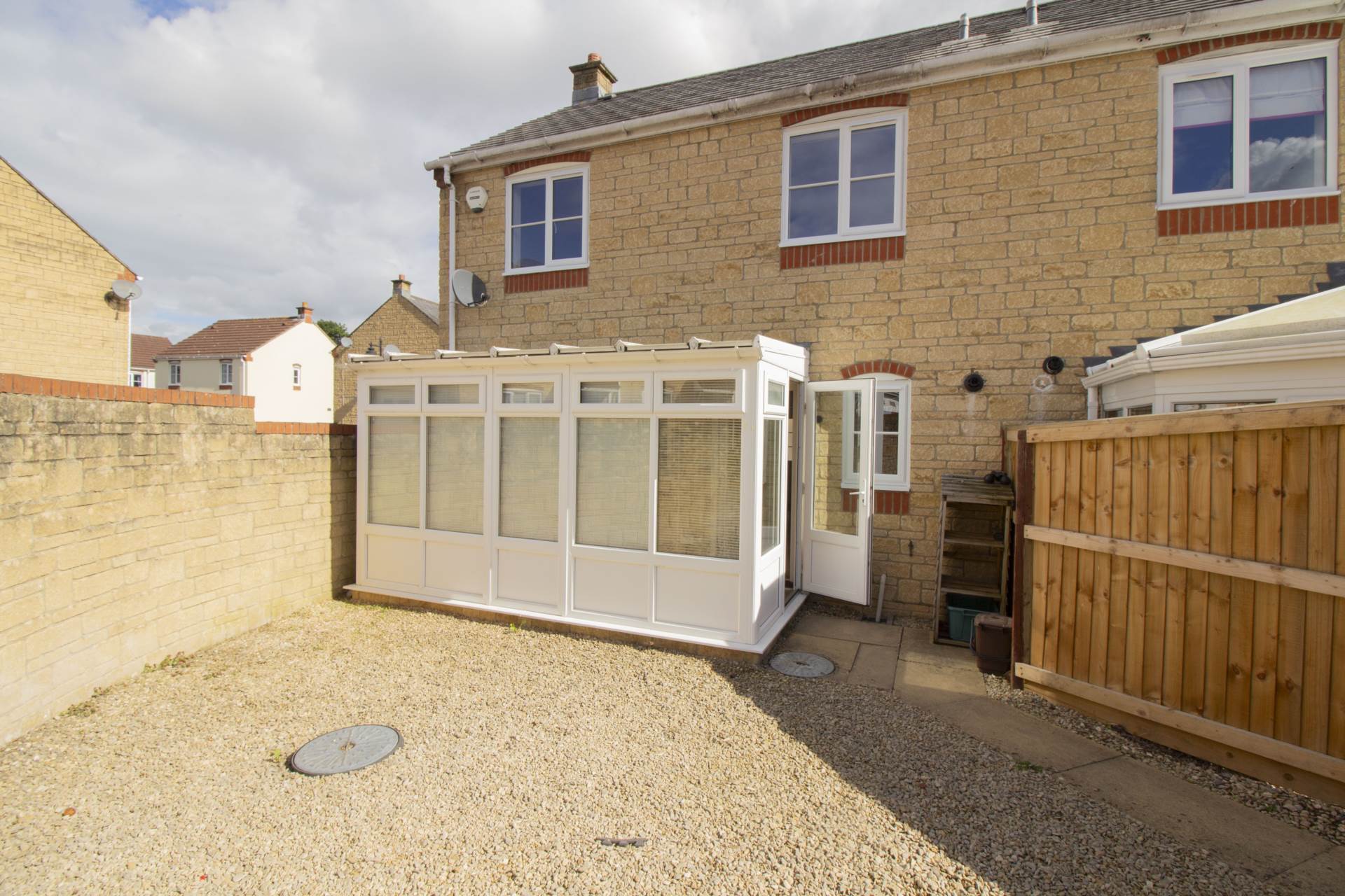 Delta Court, Frome, Image 10