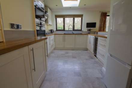 Priddy Close, Frome, Image 10