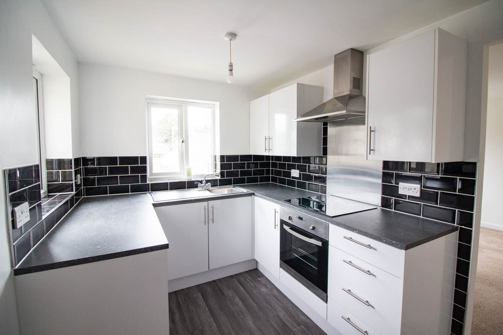 Knights Court, Frome, Image 4