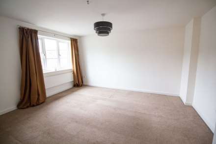 Knights Court, Frome, Image 2