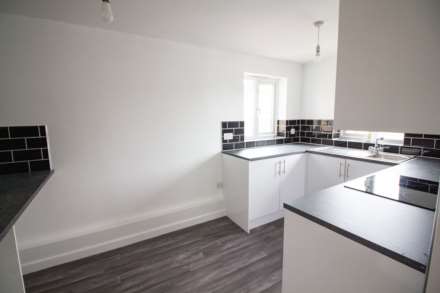 Knights Court, Frome, Image 5